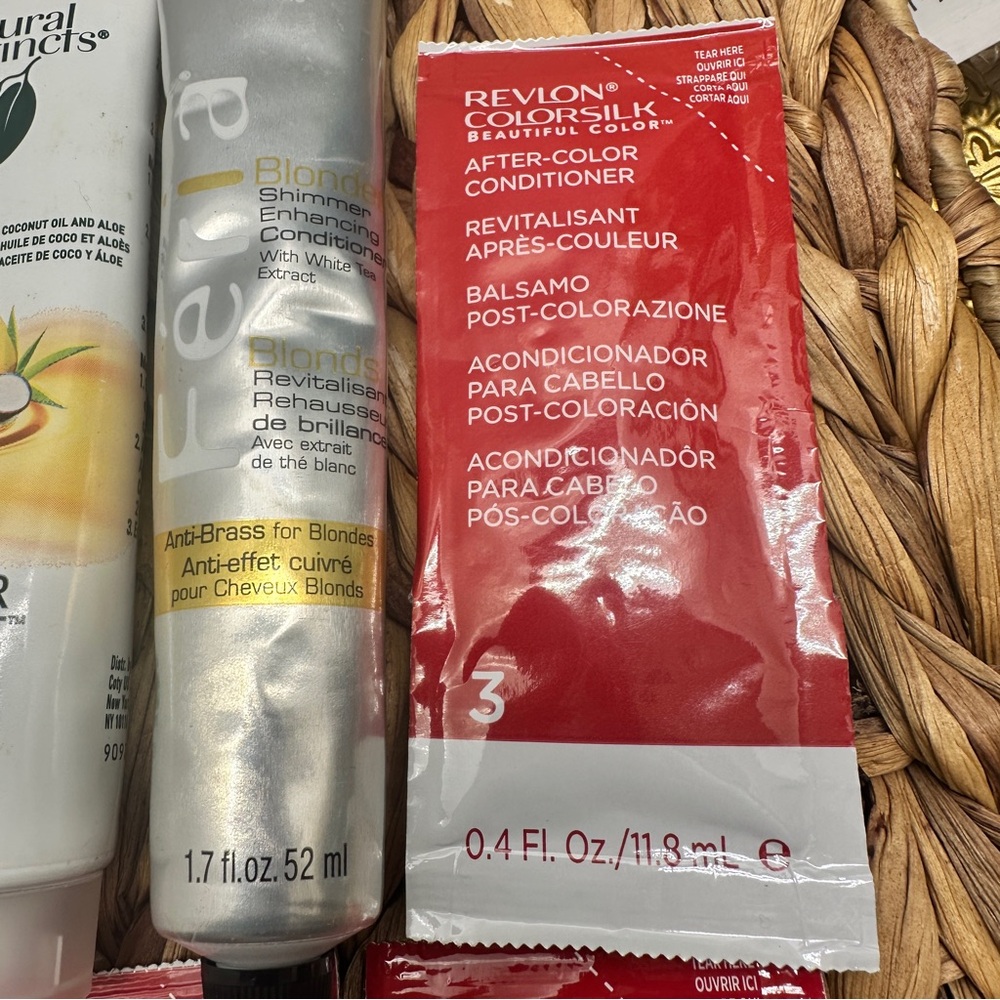 REVLON COLORSILK, LOREAL FERIA, CLAIROL Natural Inst. After Color Conditioners - Picture 3 of 10